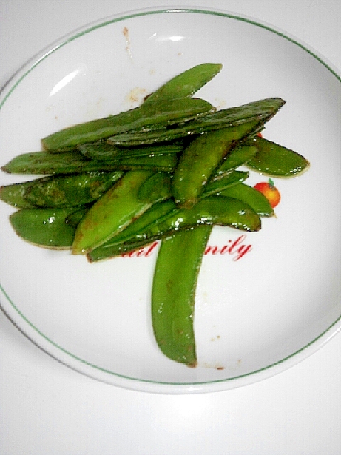 絹さや醤油マヨ炒め