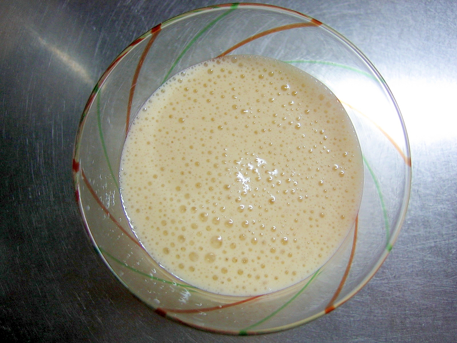 バナナ＆みかんの黒砂糖入り豆乳ジュース
