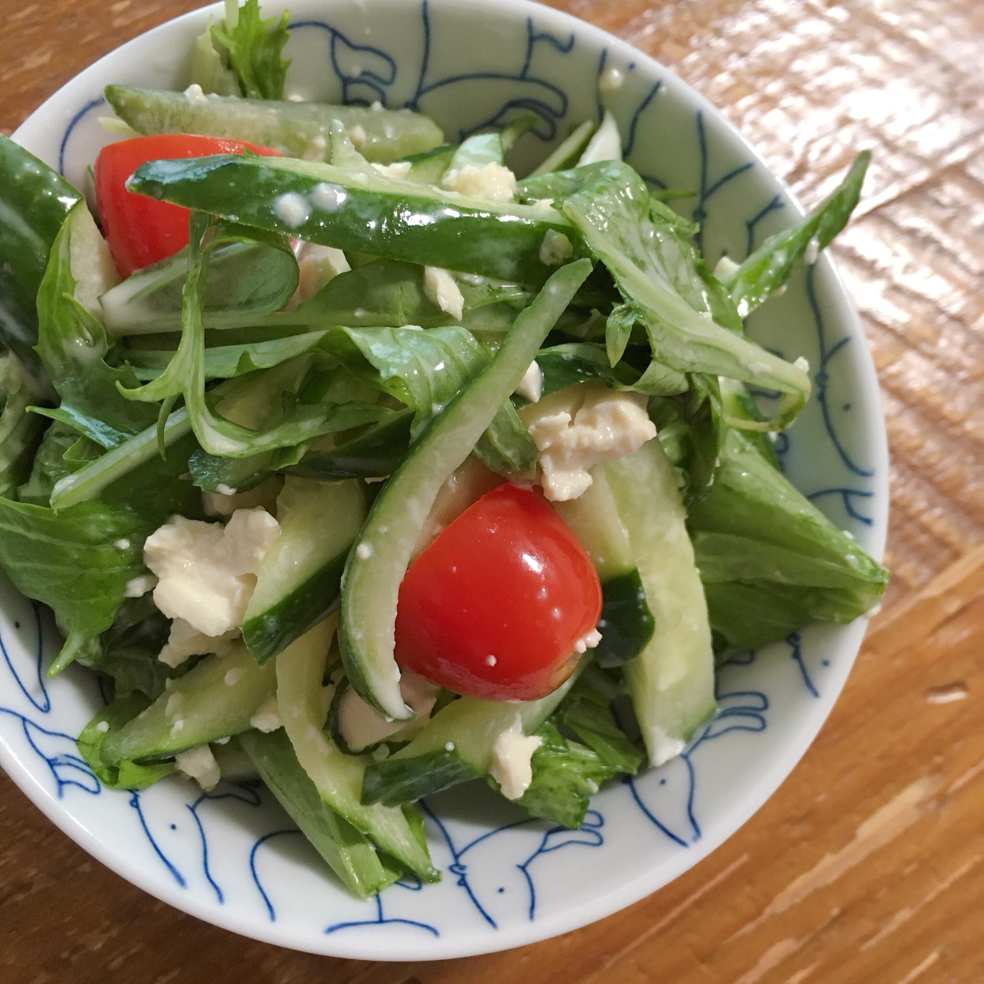 水菜と豆腐のサラダ