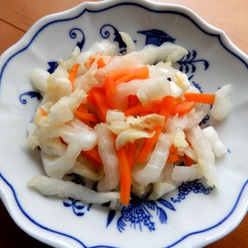 白菜と人参のあっさり漬物