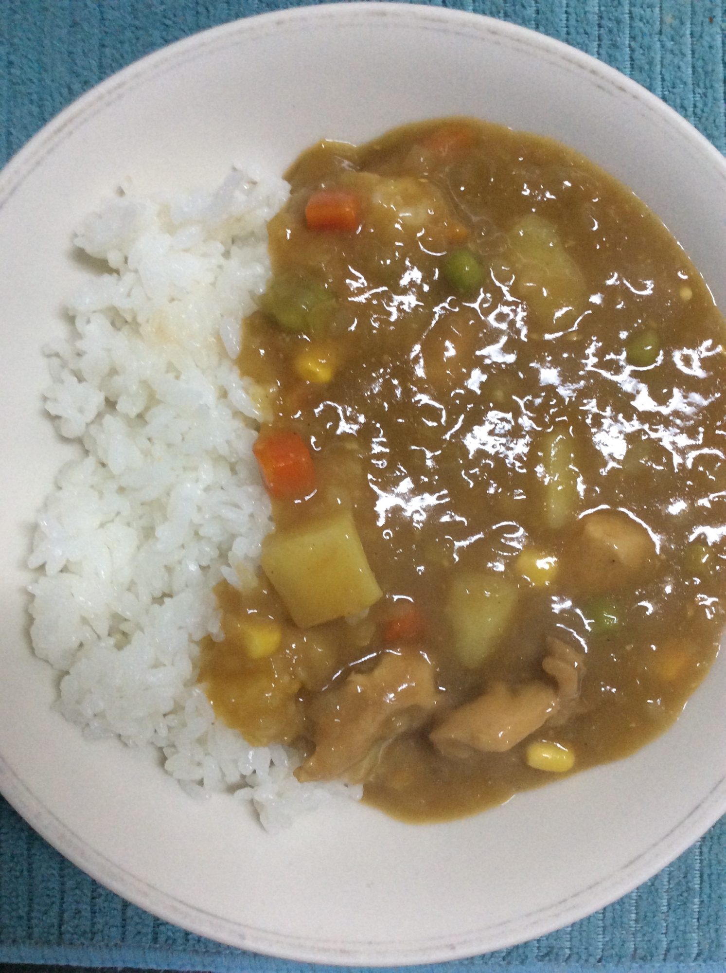 コーン缶入り♪クリーミーカレー