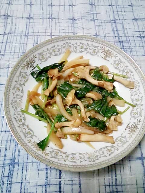 ☆たもぎ茸ほうれん草バター醤油ソテー☆