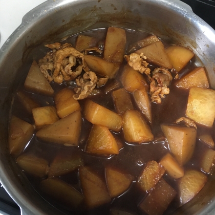 甘い味噌は大好きですが、味噌おでんは初めて作りました。
美味しかったです。