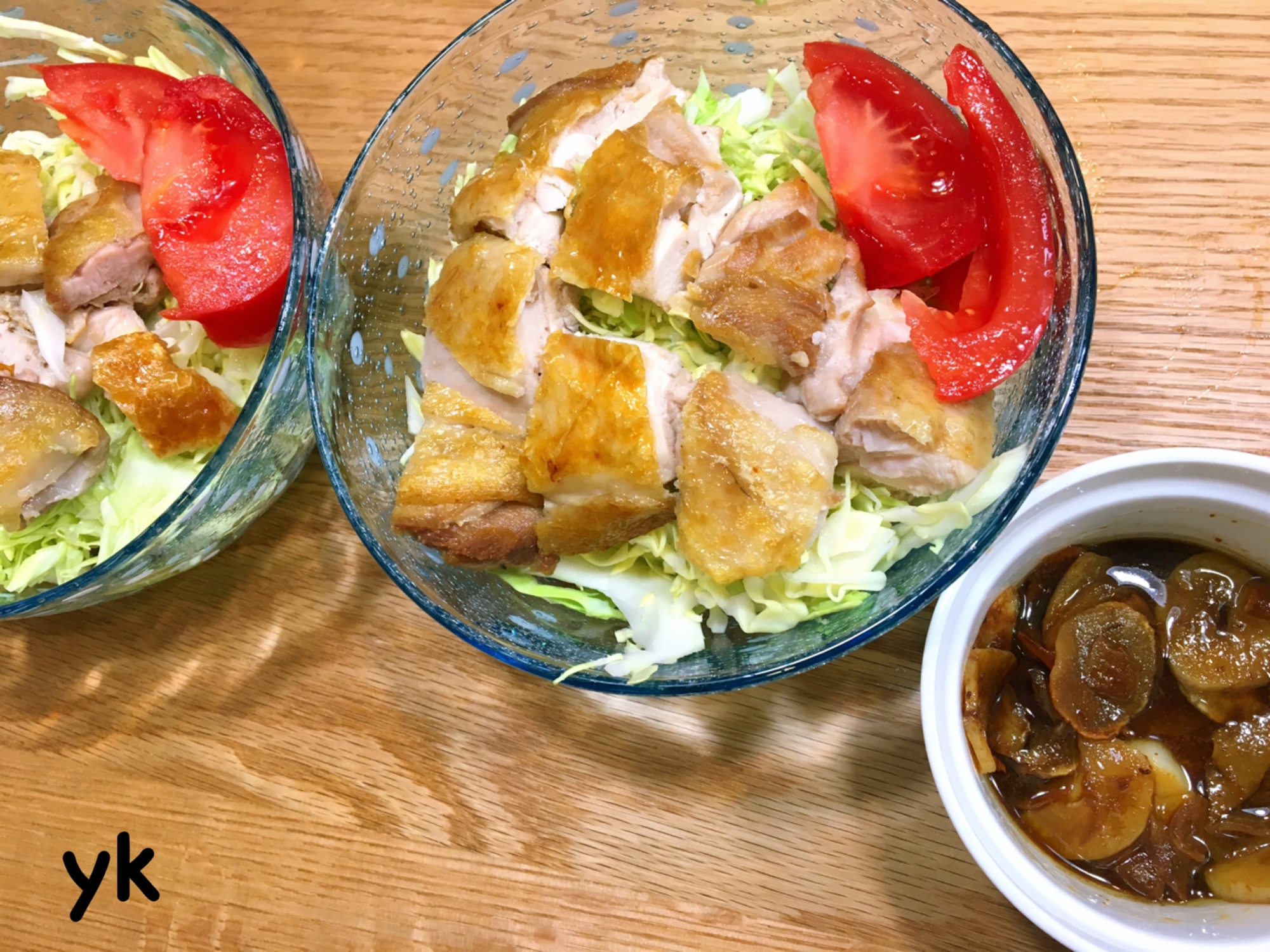 パリパリチキンステーキサラダ ガーリックポン酢味 レシピ 作り方 By Yukiiiiマミー 楽天レシピ