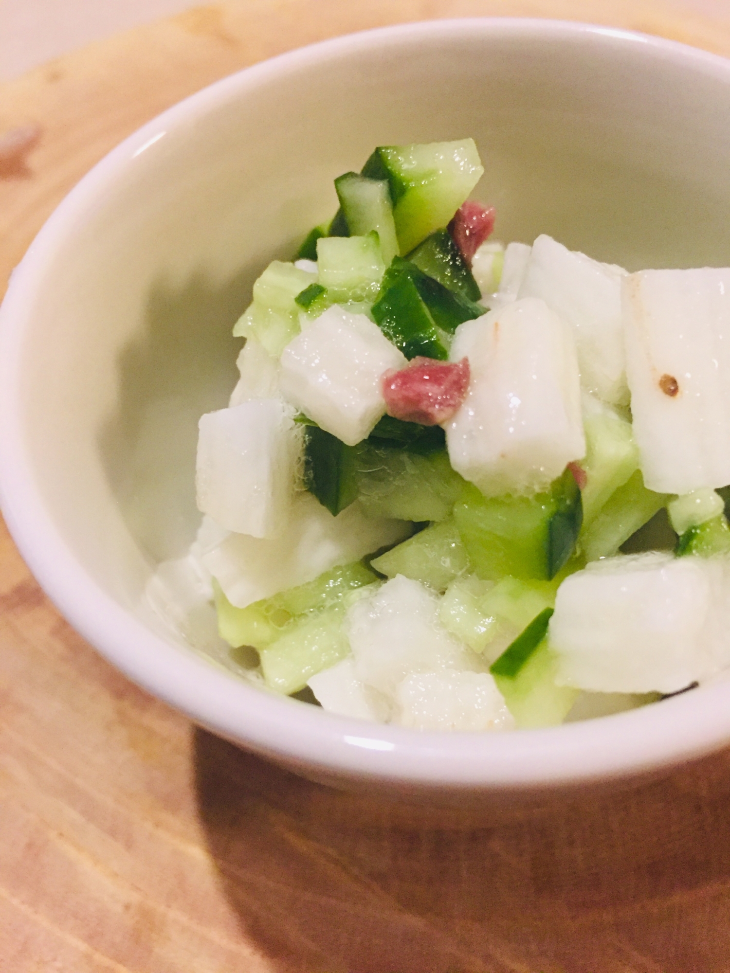 きゅうりの長芋の梅和え 混ぜご飯用干し梅を使って