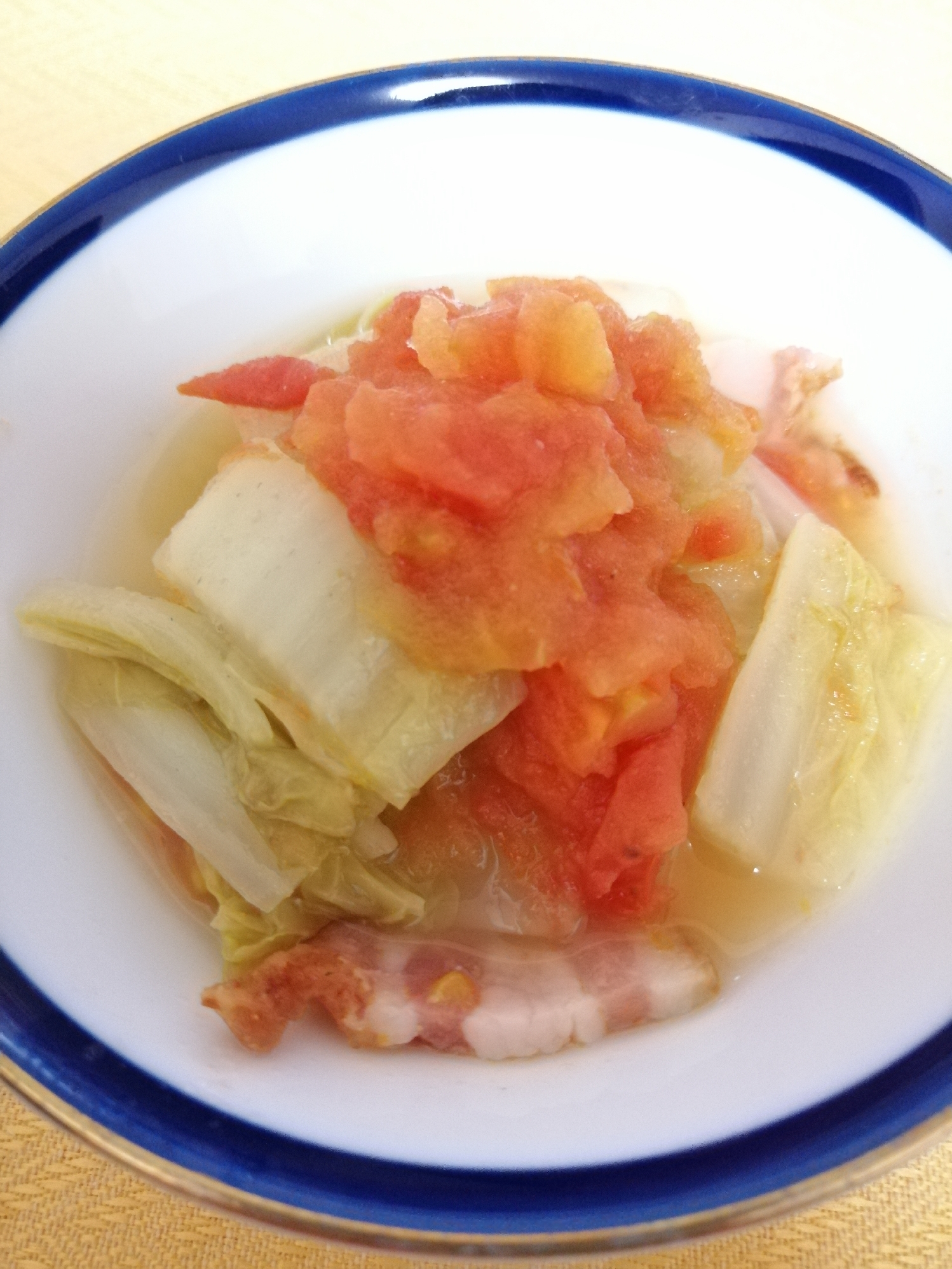 白菜とトマトのコンソメ煮