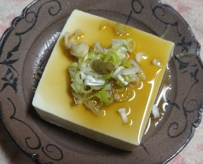 ポン酢&柚子胡椒の冷奴、初めてでしたが美味しかったです(*^^*)レシピありがとうございました。