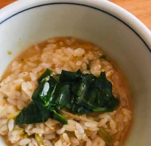 ほうれん草とチーズのキムチ鍋雑炊