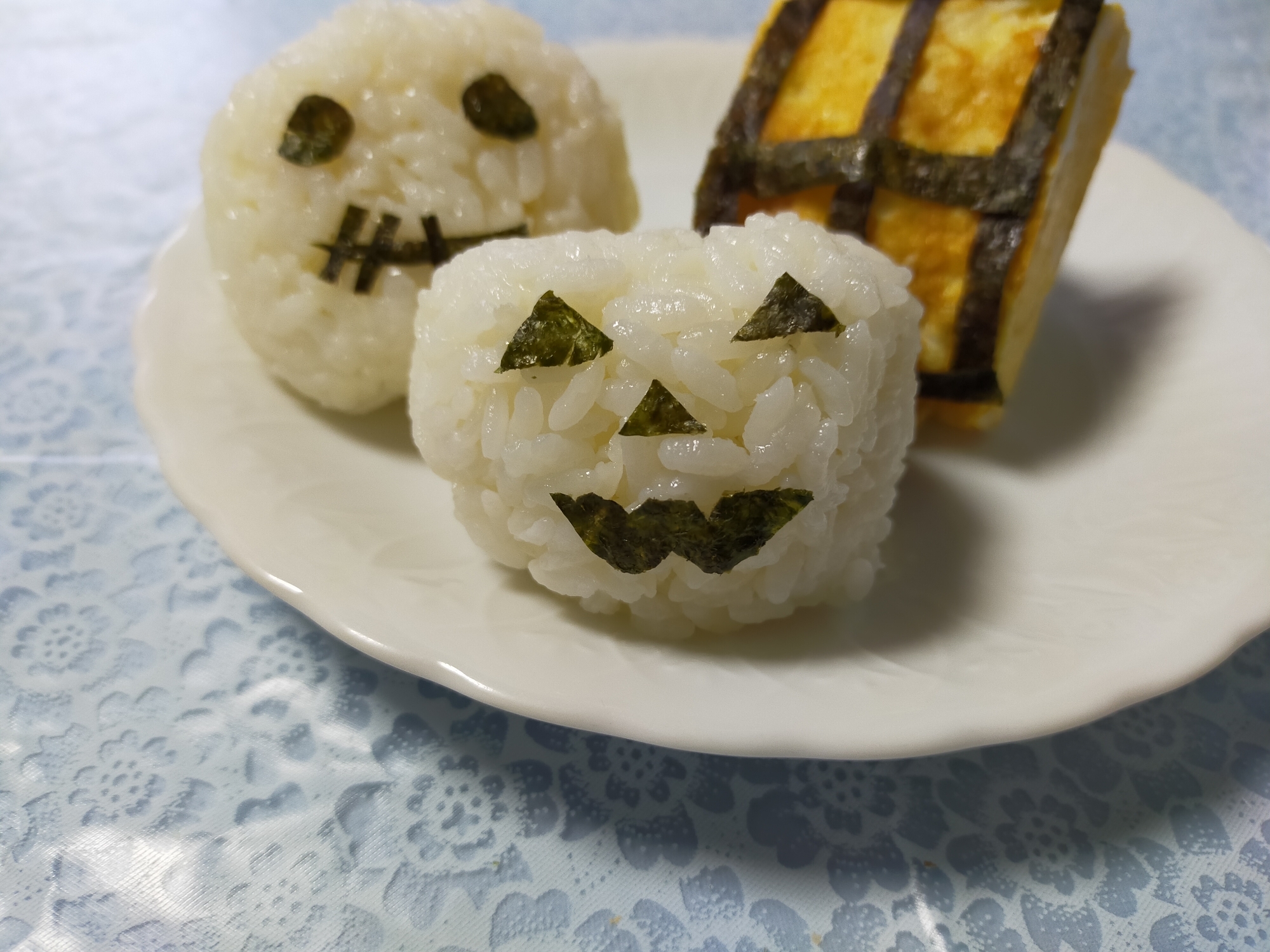 Halloween( ▲▼▲ )キャラ弁おにぎり