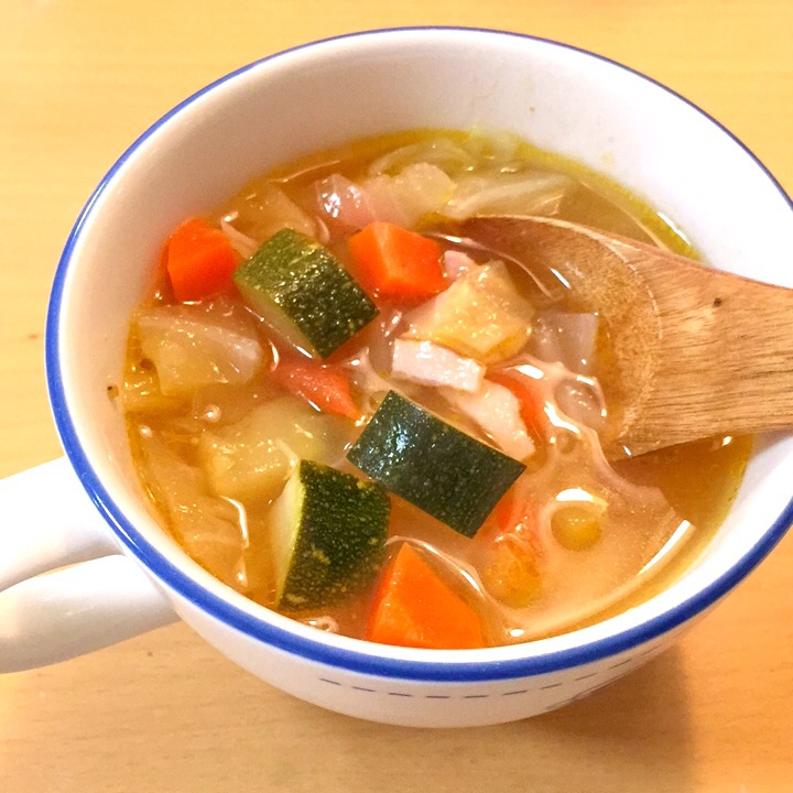 夏バテ防止!栄養たっぷり食べるスープ♪