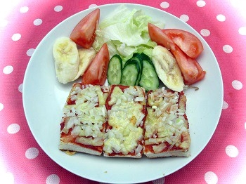 こんにちは。
食パンで代用しましたし、朝食に作り美味しく頂きました。
御馳走様でした。