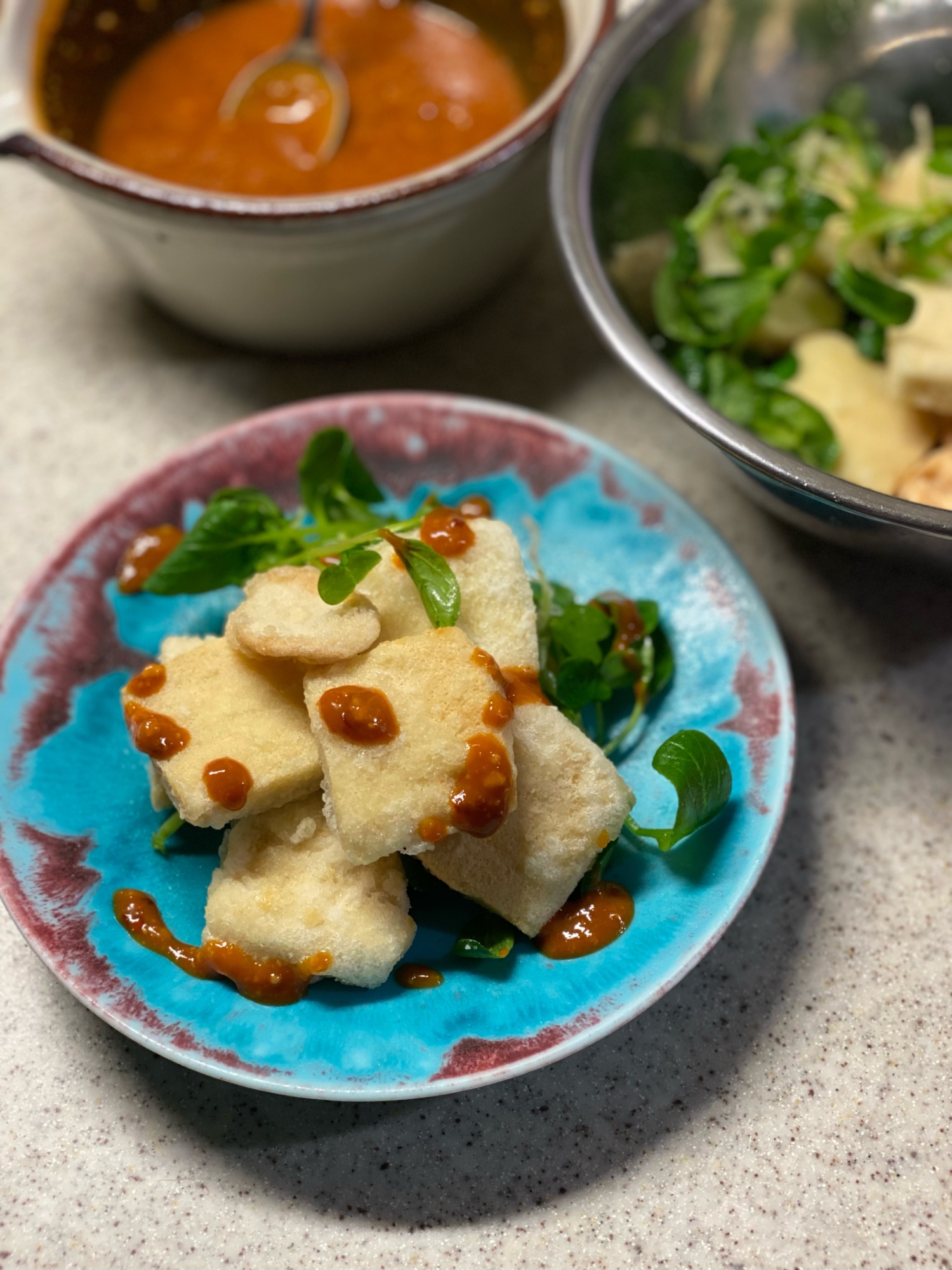 ピーナッツソースと高野豆腐の唐揚げ