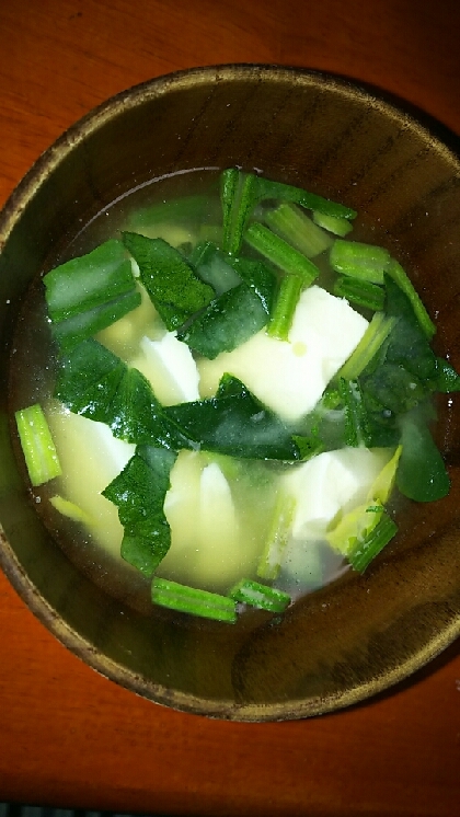 ほうれん草と豆腐の味噌汁