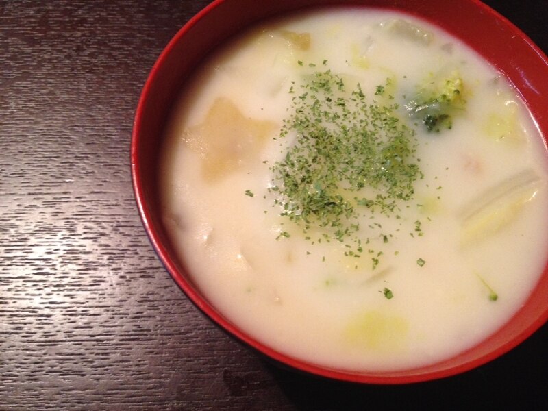 簡単☆白菜とブロッコリーのクリームシチュー レシピ・作り方 by