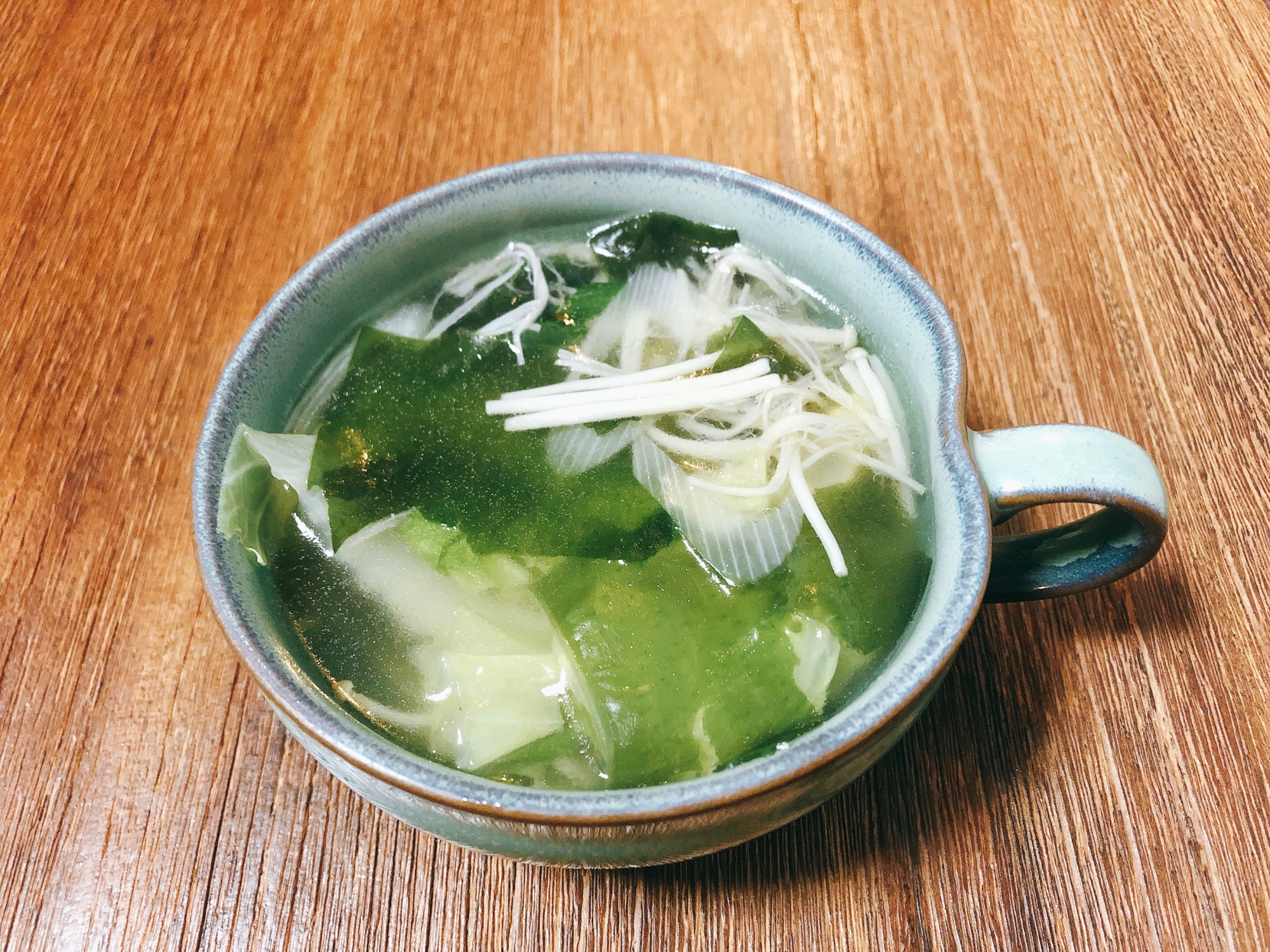 えのきと白菜のワカメスープ