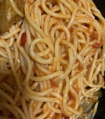 簡単！パスタソースでガーリックトマトパスタ