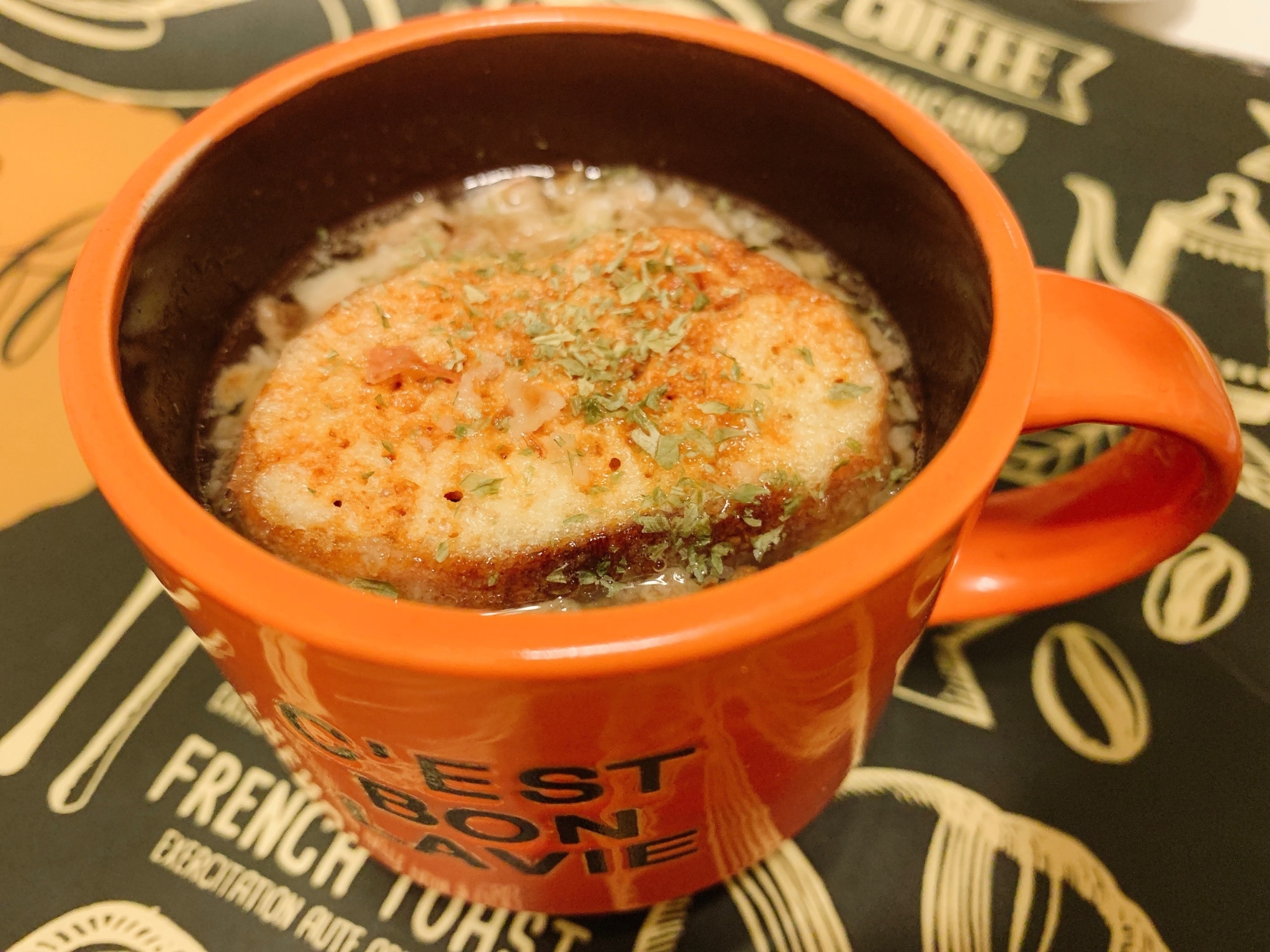 5分で✨オニオングラタンスープ レシピ・作り方 by のりこの台所