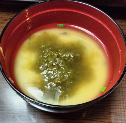 とろろ昆布白菜味噌汁