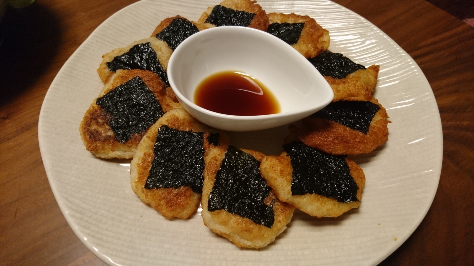 かりかりもちもち！蓮根と山芋の磯部焼き