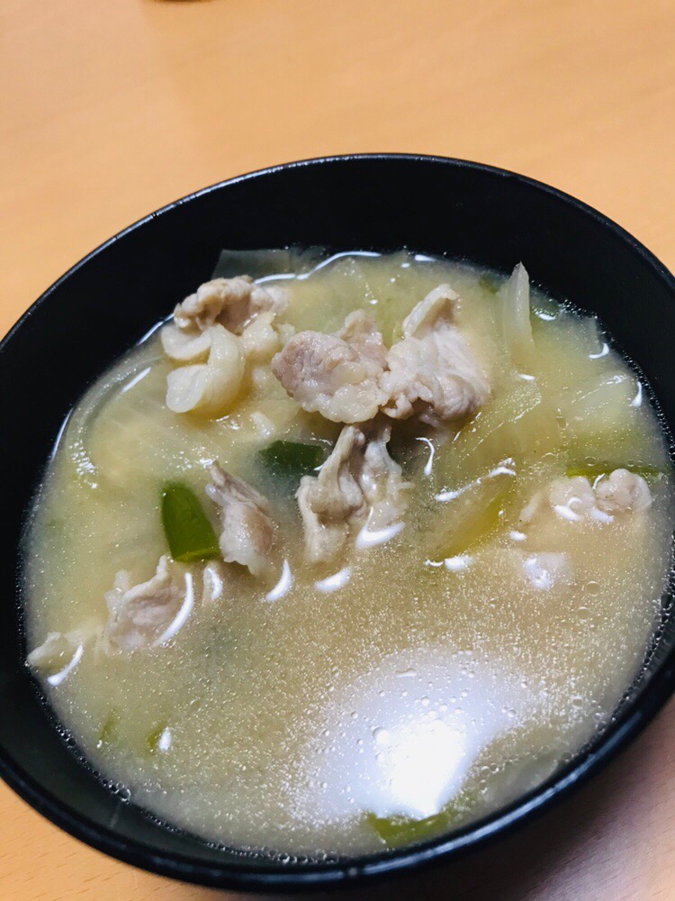 豚ローススライスで豚汁