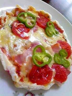 フライパンで簡単に 餅ピザ レシピ 作り方 By きのこのみみ 楽天レシピ