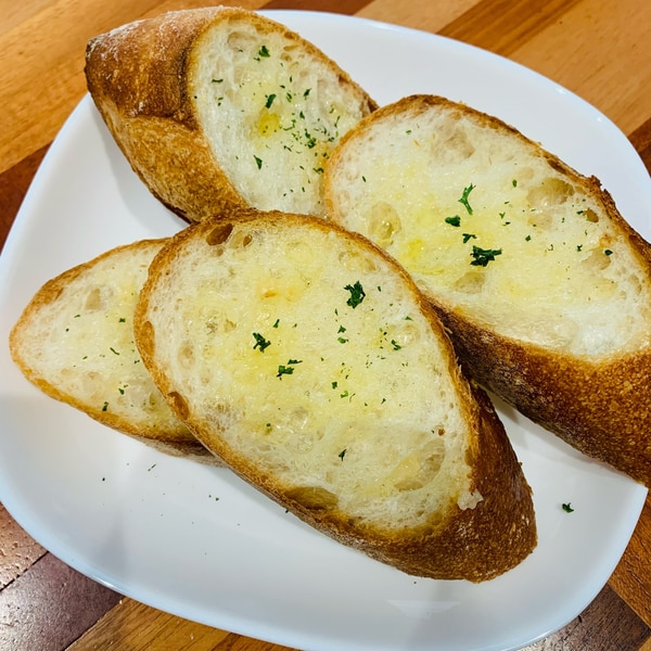 ガーリックバターフランス レシピ 作り方 By Jheni 楽天レシピ ガーリックバターフランス レシピ 作り方 By Jheni 楽天レシピ