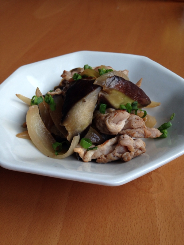 豚こまとなすのバター醤油炒め♪