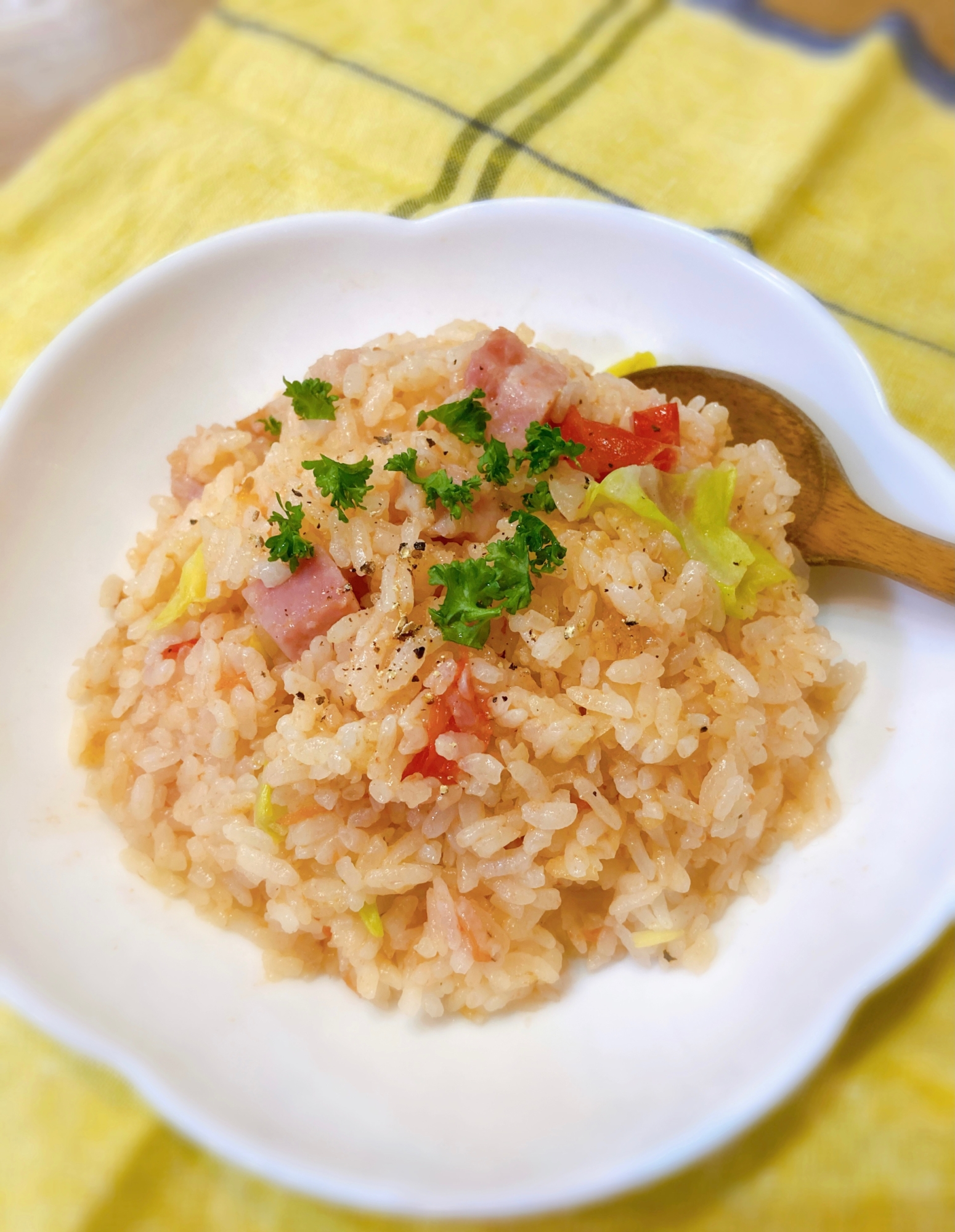 炊飯器で簡単♡トマトとベーコンの炊き込みご飯