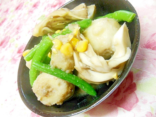 ほわりバター❤里芋と舞茸とインゲンとコーン炒め❤
