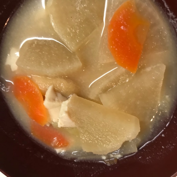 大根人参豆腐油揚げの味噌汁 レシピ 作り方 By Rママ 楽天レシピ 大根人参豆腐油揚げの味噌汁 レシピ 作り方 By Rママ 楽天レシピ