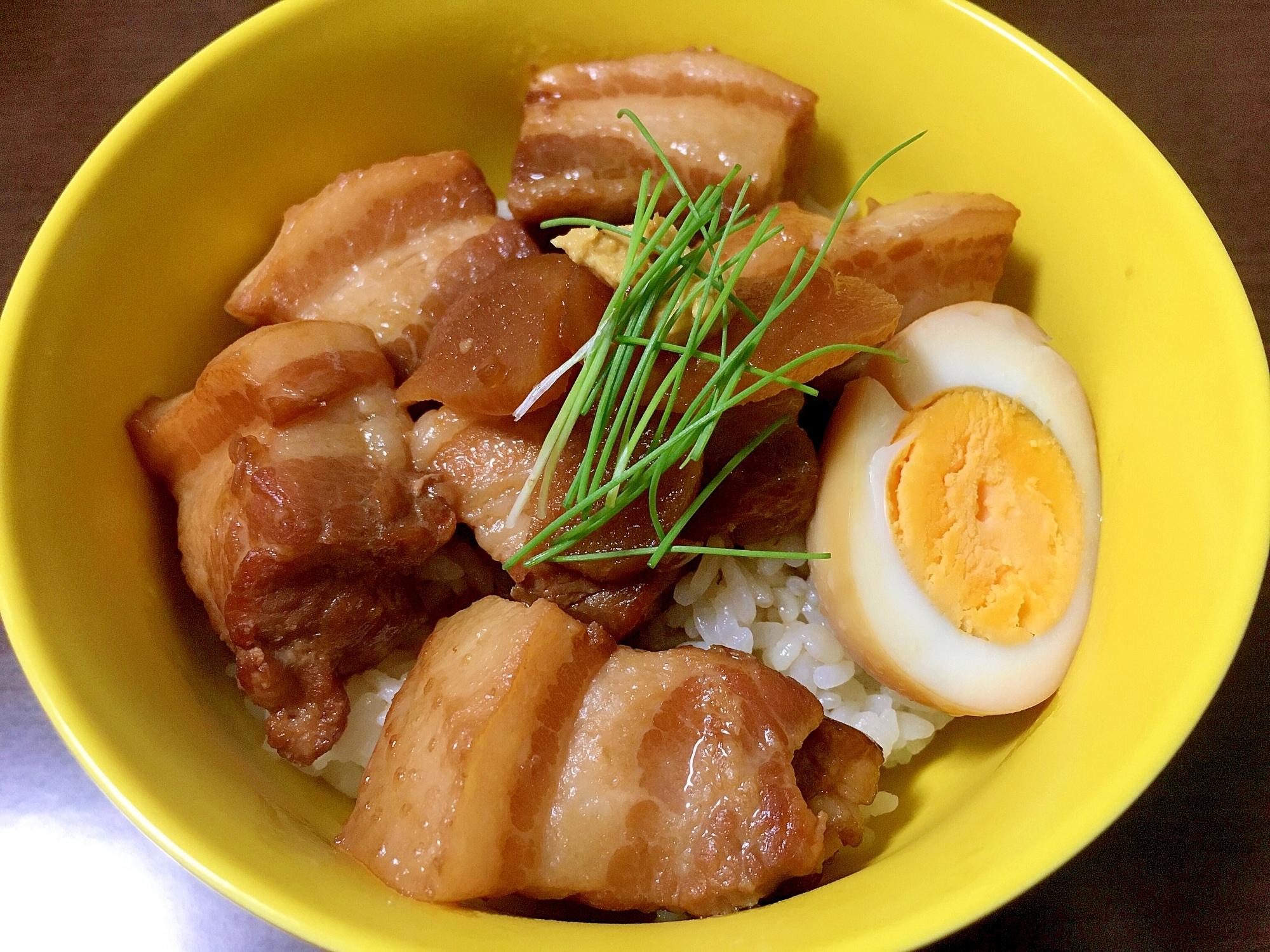 豚の角煮丼