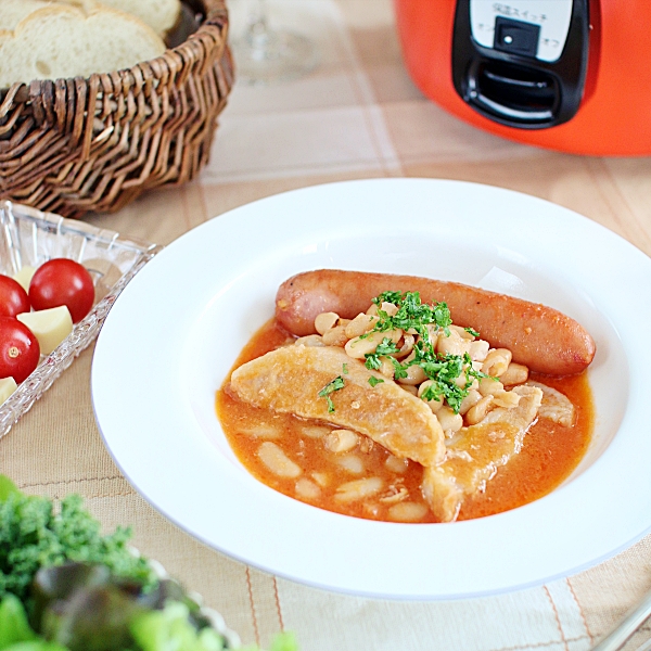 ＼大同電鍋レシピ／ソーセージと白いんげん豆の煮込み