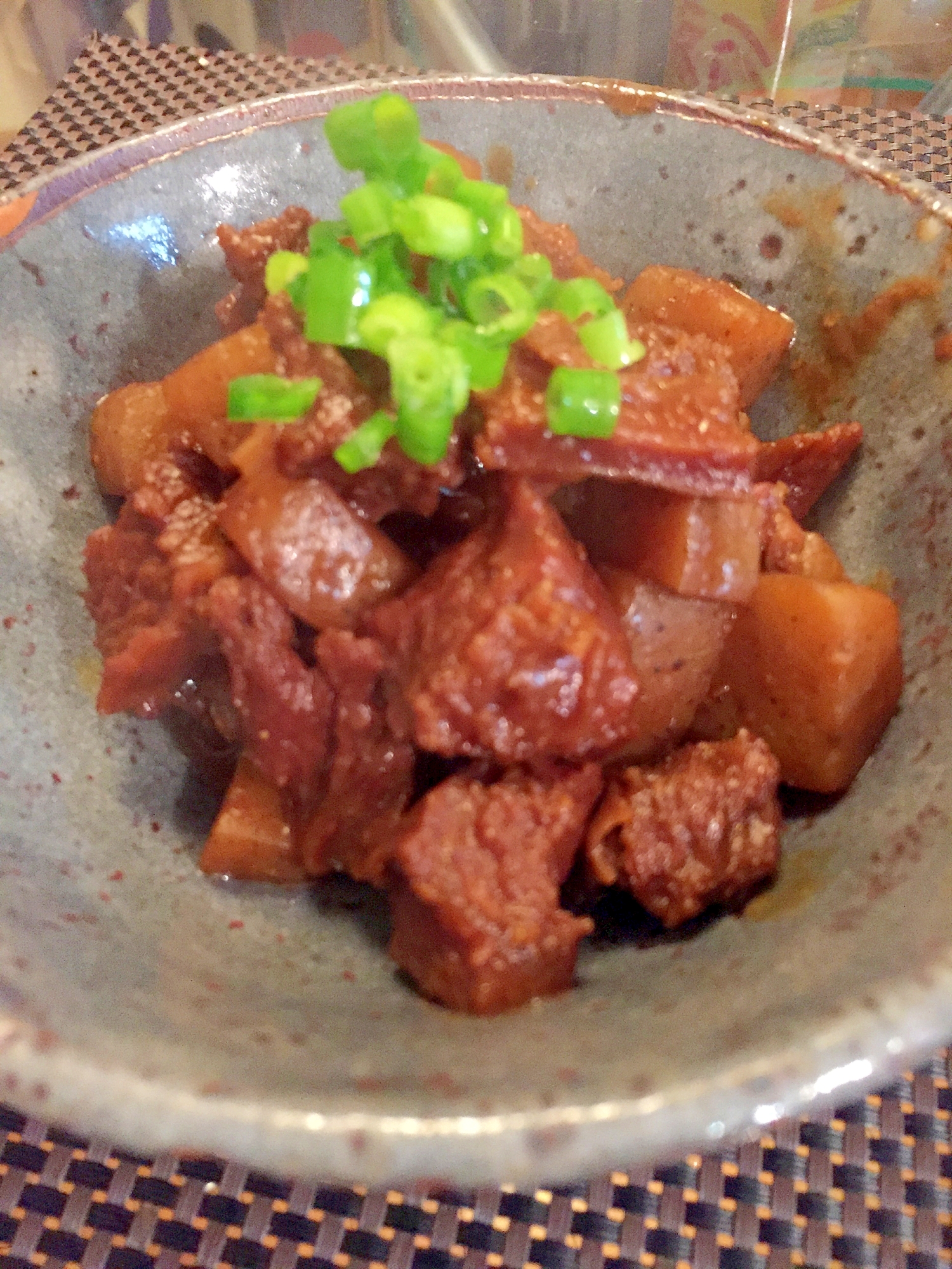 簡単柔らか圧力鍋で牛スジのどて煮