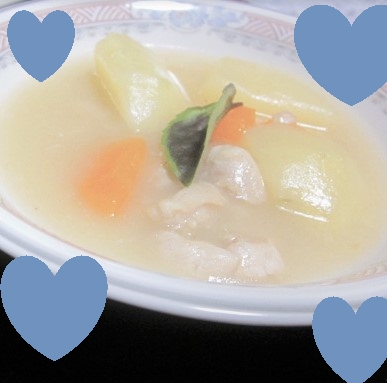 鶏と白菜の塩麹スープ