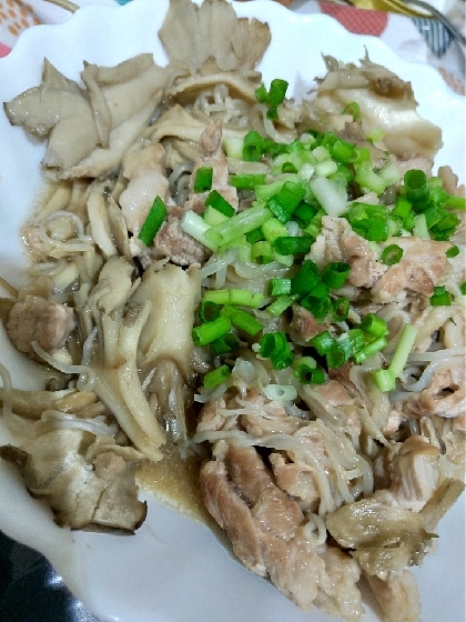 舞茸と白滝と豚こま肉の炒め煮