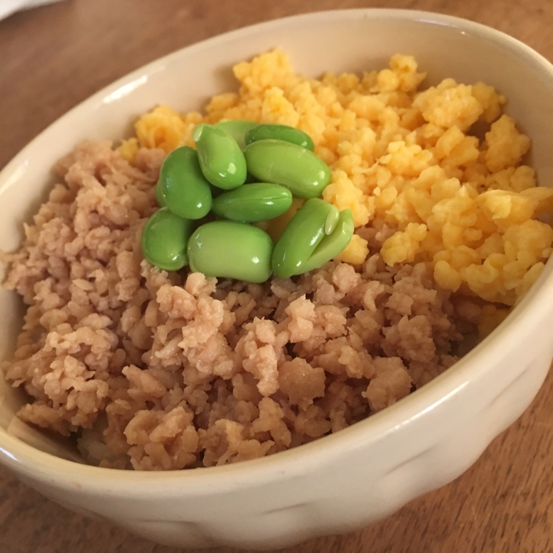 そぼろ丼