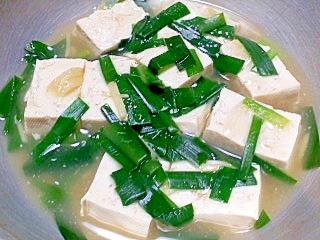 ニラと豆腐の和風生姜煮