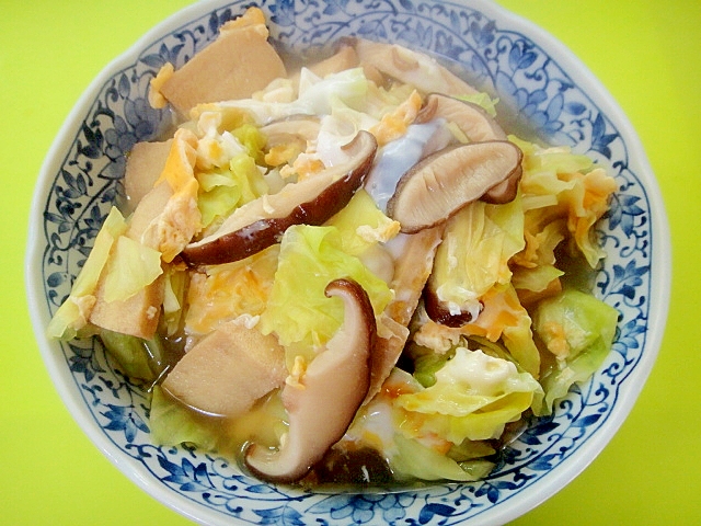 キャベツと高野豆腐椎茸の卵とじ