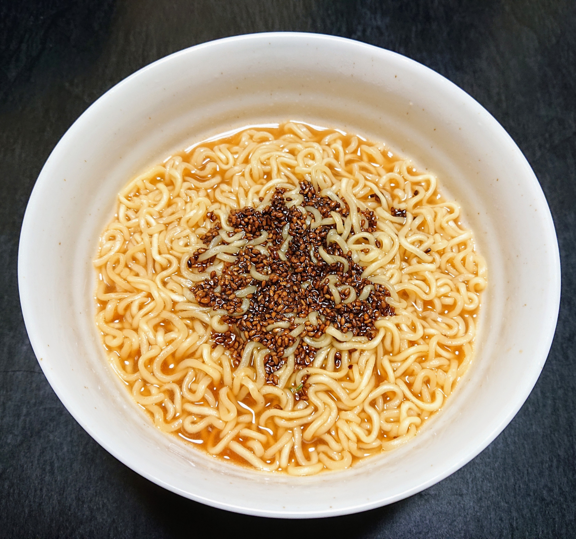 インスタントで☆焦がしゴマバターの味噌ラーメン