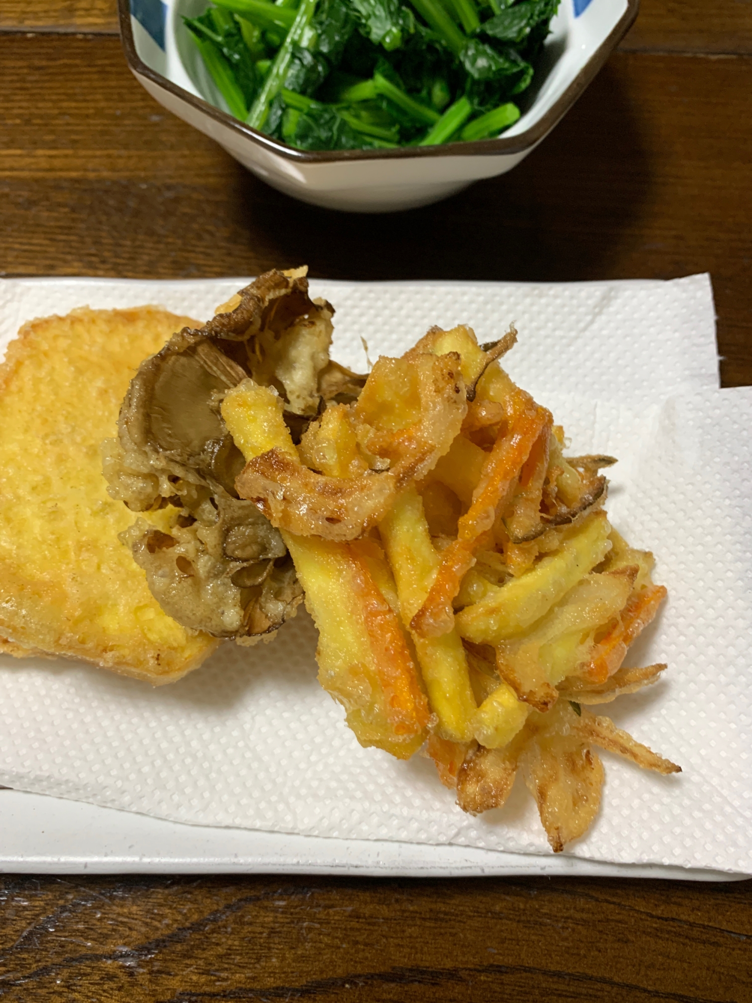 マヨネーズで簡単に！玉ねぎとさつまいものかき揚げ