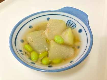 冬瓜の干しエビと枝豆の生姜くずあん