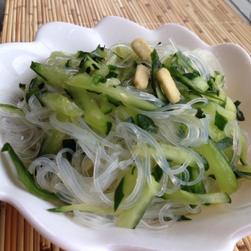 松茸風味のお吸い物de春雨きゅうり♪