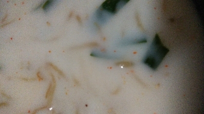 生姜とニラのミルクスープ
