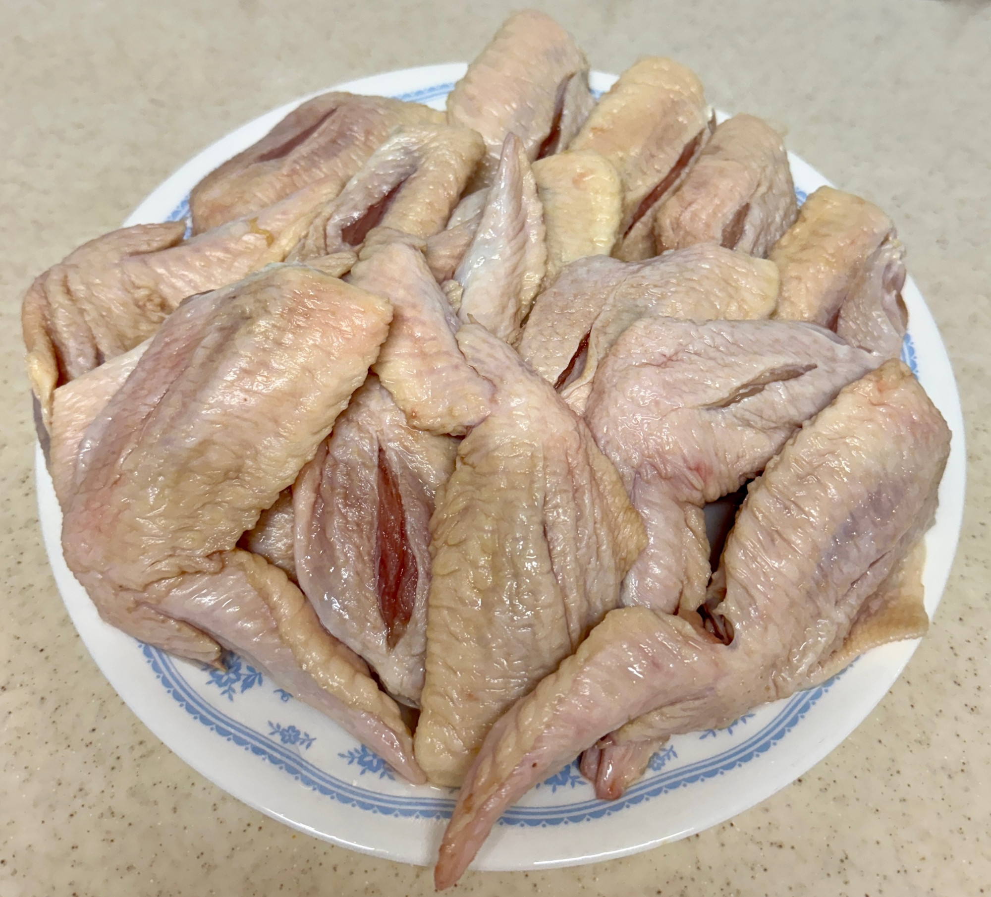 ブライニングでしっとりと柔らかくなる☆手羽先