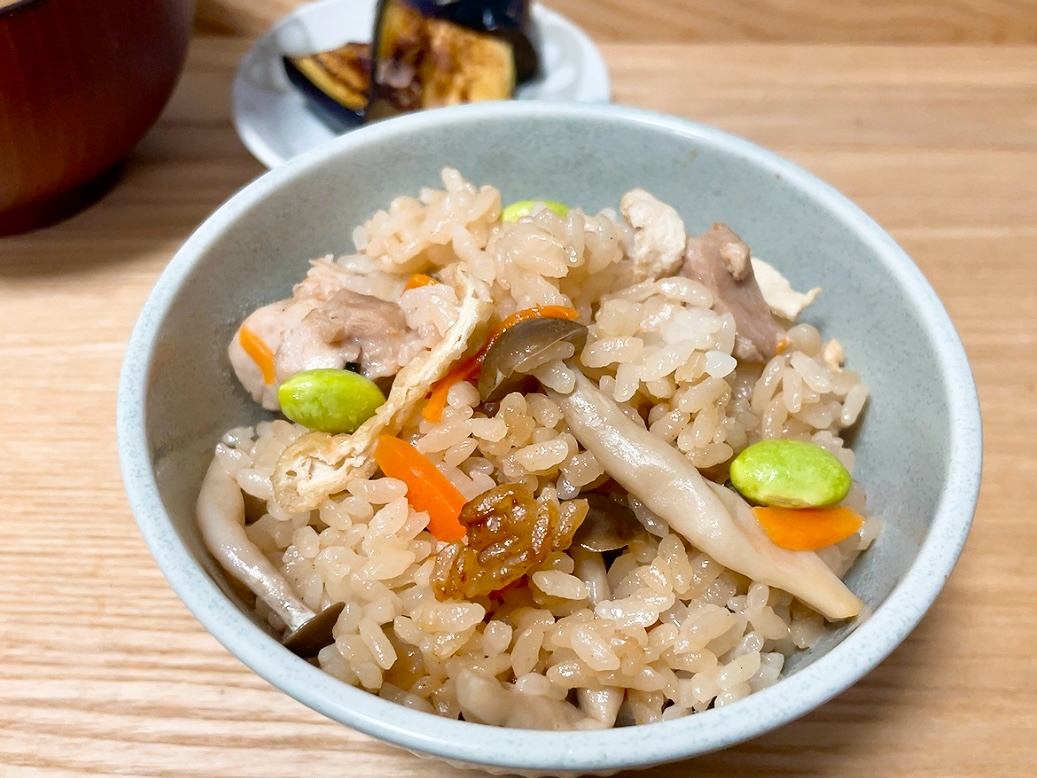 【簡単!】鶏ときのこの炊き込みご飯