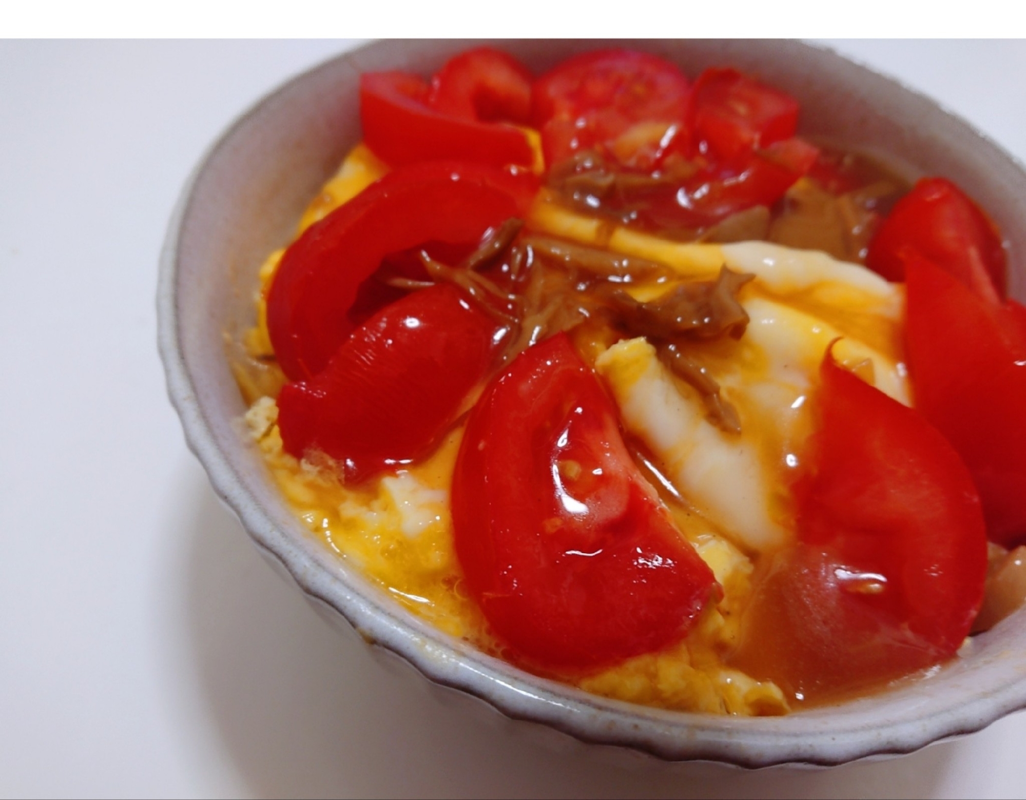 パスタソースで簡単、なんちゃってトマト天津飯