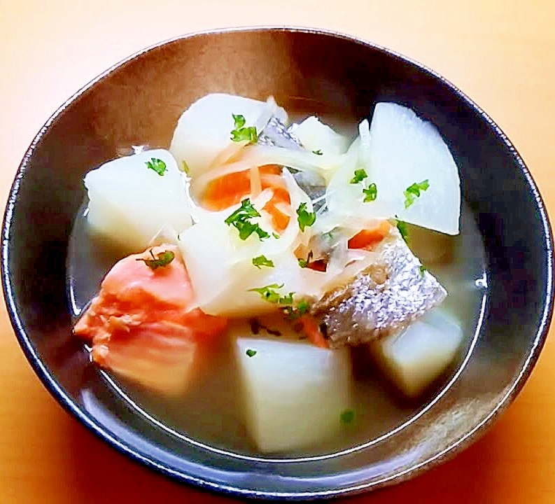 鮭と大根のスープ煮