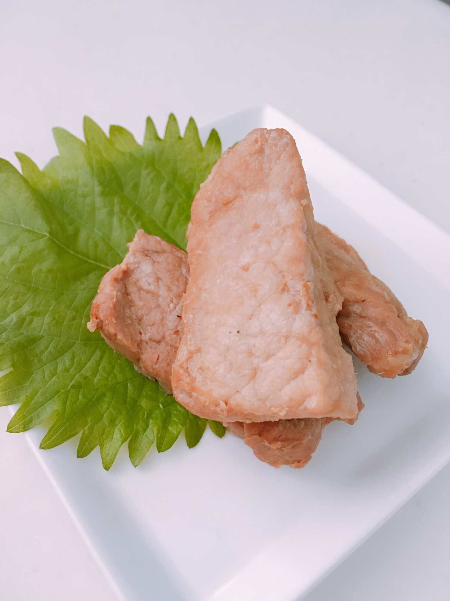 漬けて焼くだけ！簡単！豚ロースの生姜焼き