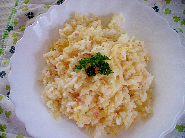 マヨ＆麺つゆで❤卵カニカマネギ炒飯～☆