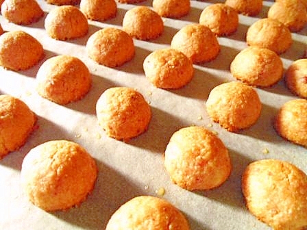 乾燥イチゴ入りで甘酸っぱい スノーボール レシピ 作り方 By V るん 0394 楽天レシピ 乾燥イチゴ入りで甘酸っぱい スノーボール レシピ 作り方 By V るん 0394 楽天レシピ